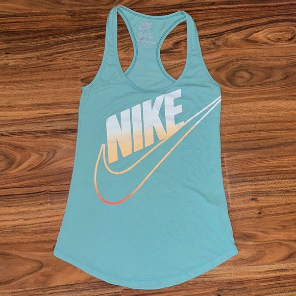 Nike Tank Top - Picture 1 of 5